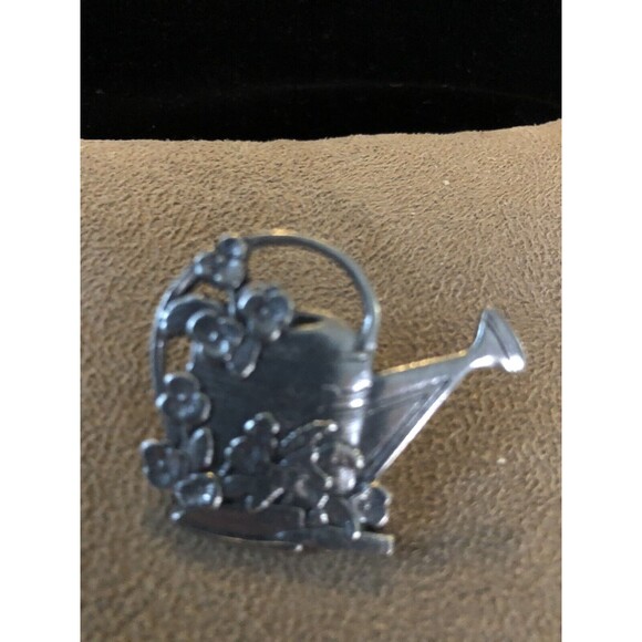 Birds & Blooms Limited Edition 2000 Pewter Watering Can Flower Brooch Pin - Picture 3 of 6